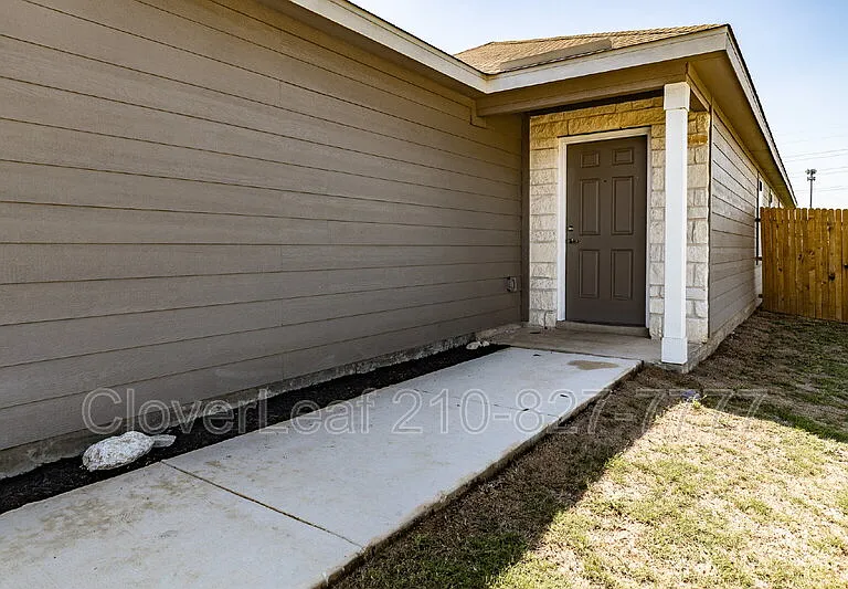 4407 Grassland Pass — Photo 4