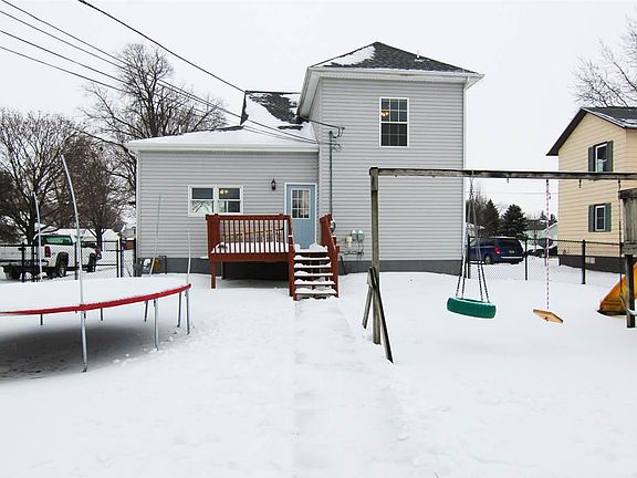 5th image of 688 W Marion St