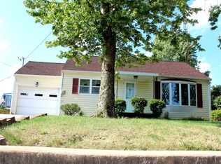 208 E Main St, Rossburg, OH 45362