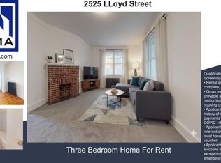 2525 Lloyd St, Philadelphia, PA 19142