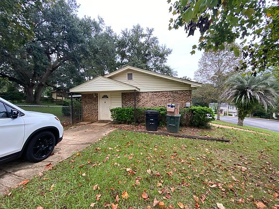 2nd image of 3000 Whisper Ct