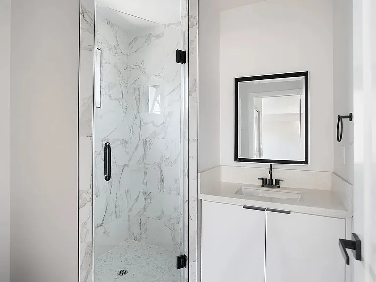 1724 Menlo Ave #1/2 — Photo 14