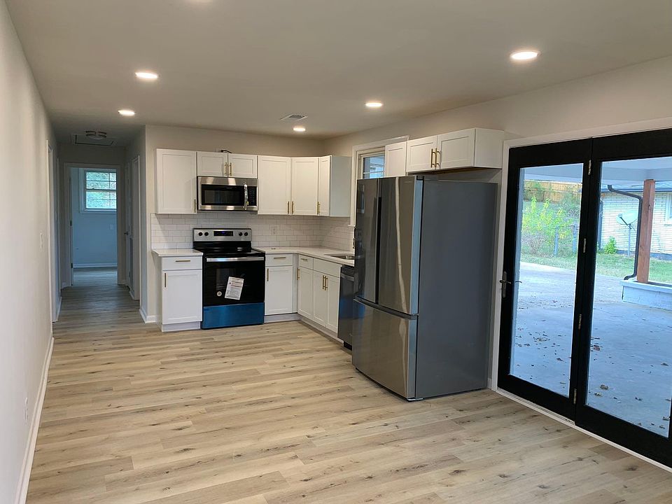 1st image of 3255 Leswood Ln