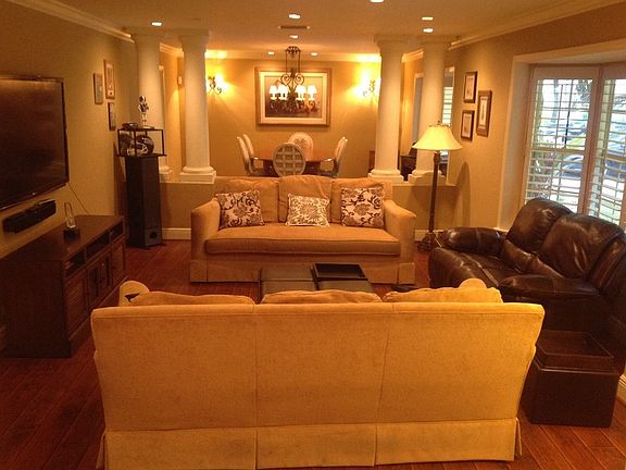 5th image of 19320 E Oakmont Dr