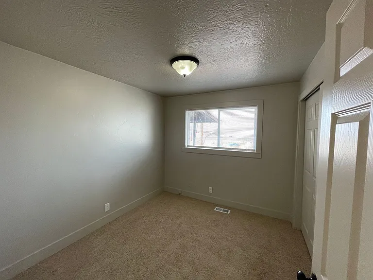 7792 W Glenwood Ave — Photo 11