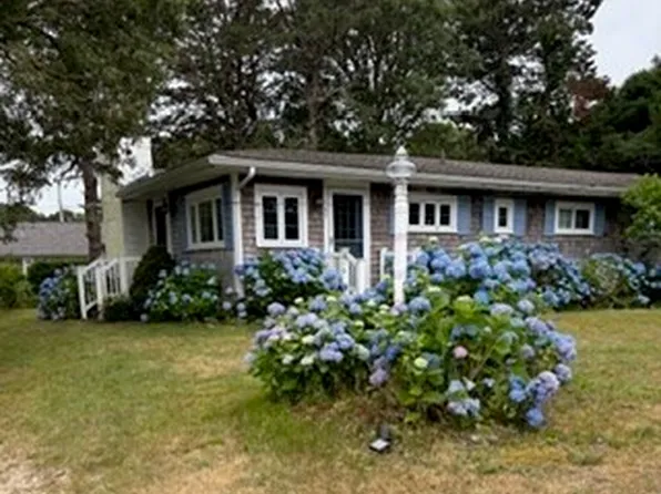 37 Glendon Way, South Chatham, MA 02659