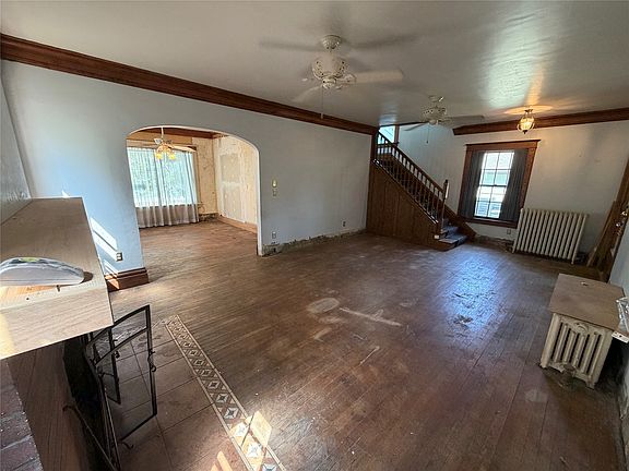 3rd image of 530 6th St