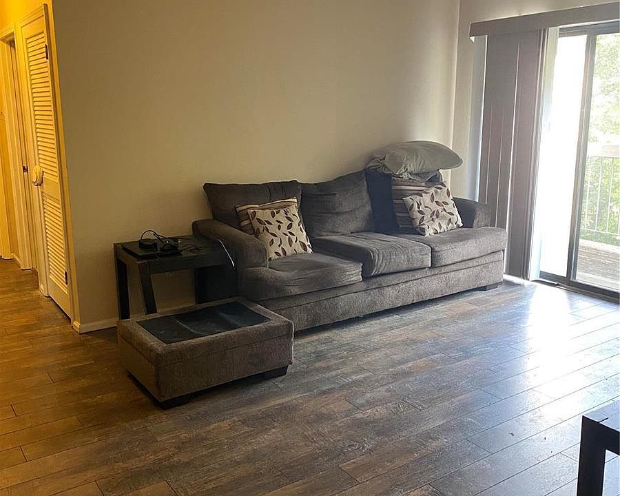 1st image of 6816 Cottage Grove Ln APT I