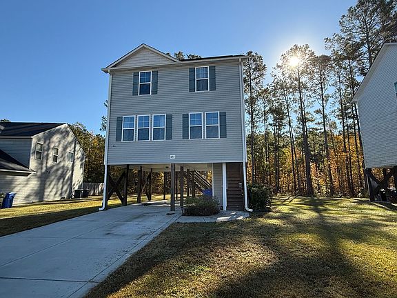 2nd image of 1045 Bombay Dr