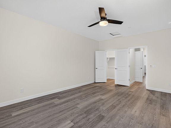3rd image of 1672 E Chipman Rd #17