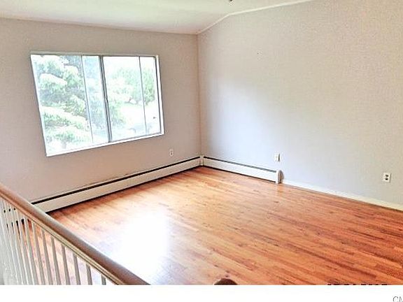 2nd image of 65 Marlin Dr