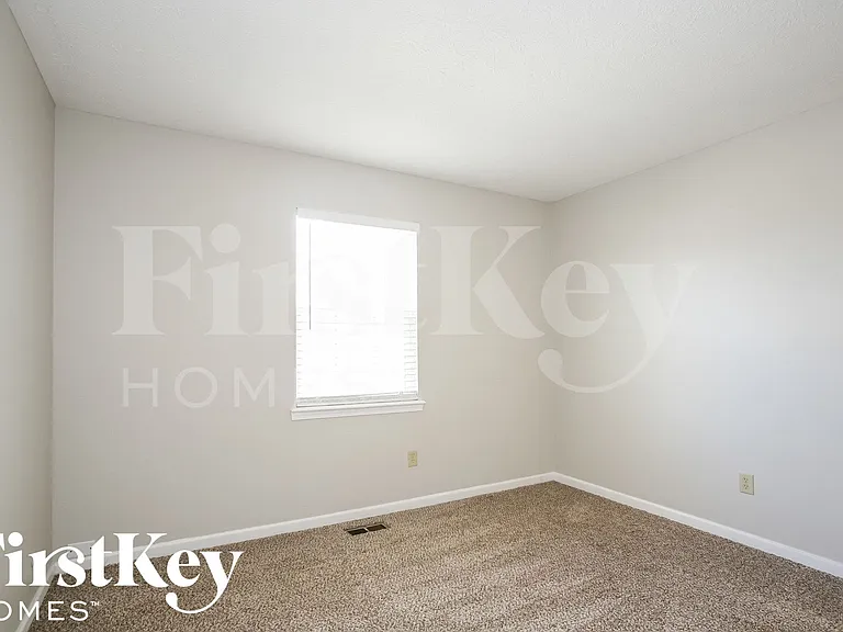 7152 Moon Ct — Photo 11