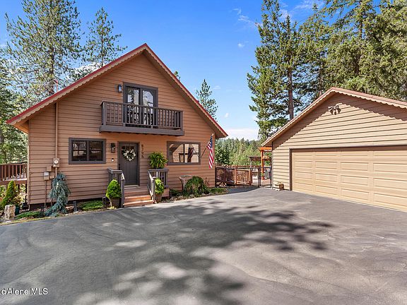 2nd image of 8795 N Clarkview Pl