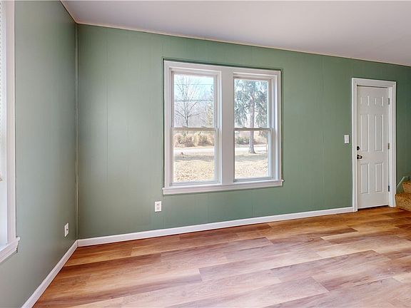 3rd image of 1545 Ambre Dr
