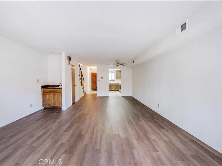 636 E Harvard Rd #C — Photo 3