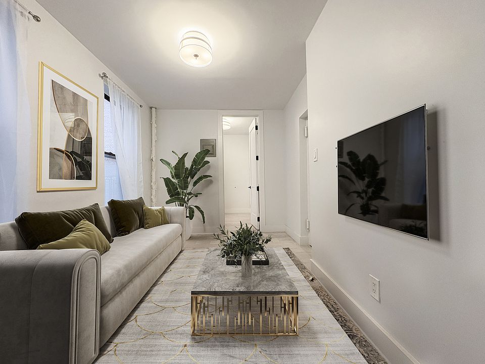 2nd image of 305 E 75th St APT 13