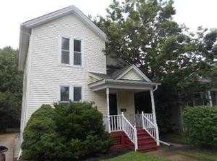 442 Seminary Ave, Aurora, IL 60505