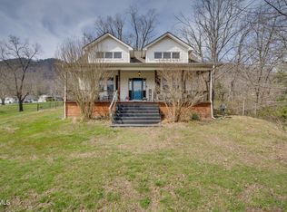 156 Blanton Dr, Weber City, VA 24290
