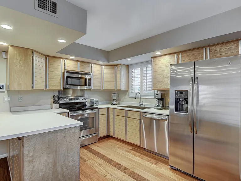 3223 Pinehurst Dr — Photo 15