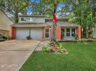 42 S White Pebble Ct, Spring, TX 77380