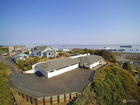 427 W 3rd Street, Port Angeles, WA 98362