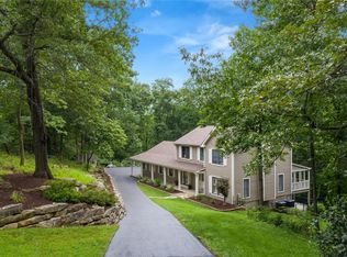 1726 Shiloh Ridge Rd, Chesterfield, MO 63005