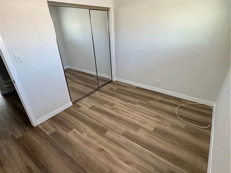 2118 Manhattan Beach Blvd #C — Photo 12