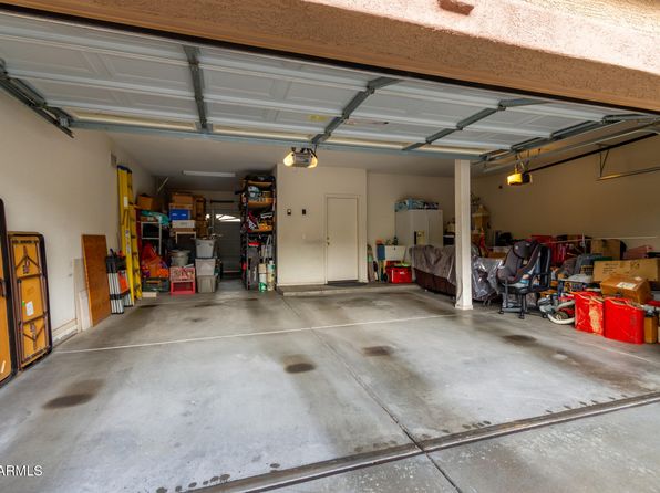 Massive 2,758 SF Modern Home | Prime Long-Term Investment photo 39