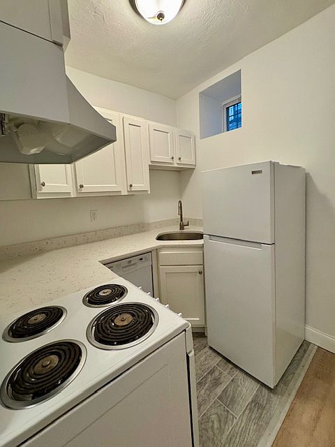 2nd image of 111 Norway St #G2