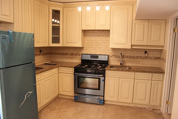 Rented by EXR | media 13