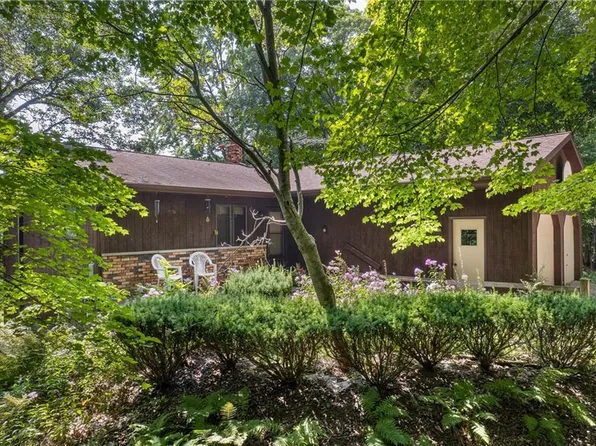 W4265 Maple Ridge Road, Mondovi, WI 54755