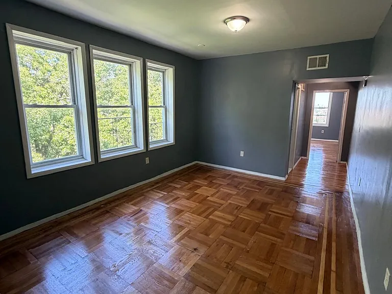 330 Mount Prospect Ave #510 — Photo 2