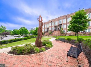 405 Burton Dr, Alpharetta, GA 30009