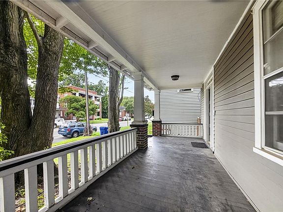 2nd image of 343 Mount Vernon Ave