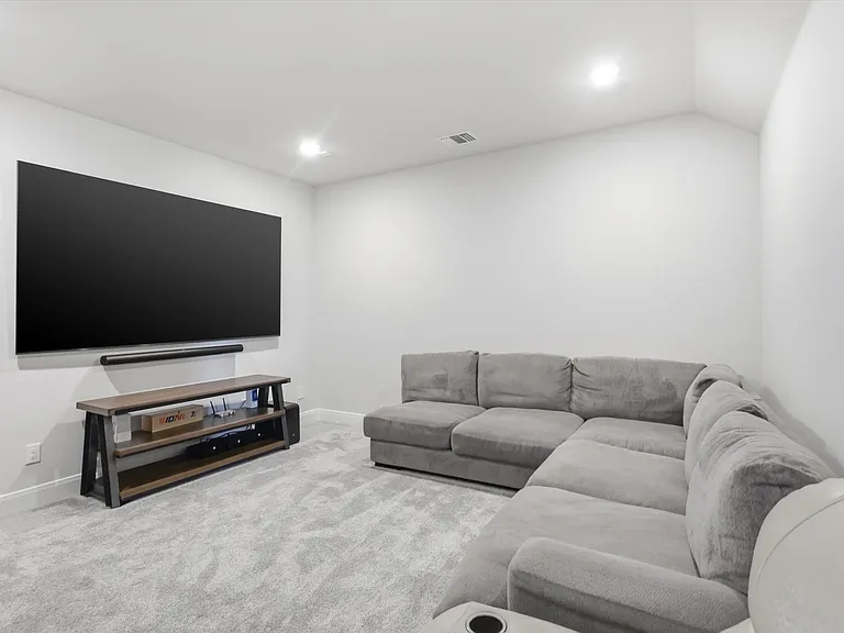 603 Crystal View Dr — Photo 22