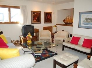 9148 N Sycamore Ct #22, Bayside, WI 53217