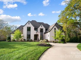 109 Redbird Ln, Matthews, NC 28104