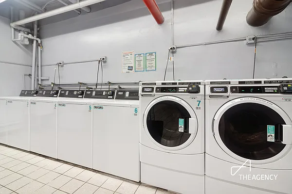 Rented by The Agency | media 18