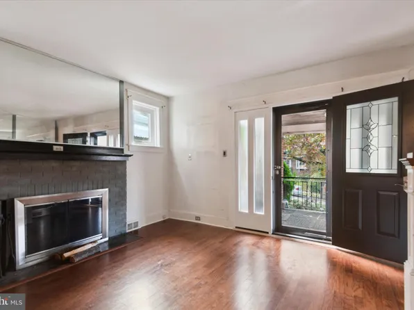 435 Ellis Ave, Darby, PA 19023