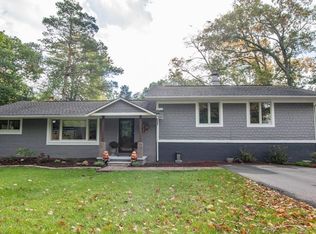 1819 Post Ave, West Bloomfield, MI 48324