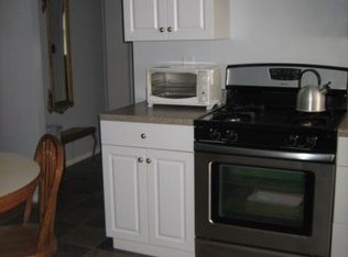 15 Oakdale Rd, Jersey City, NJ 07305