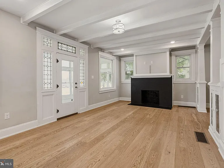 1515 Butler Pike — Photo 15
