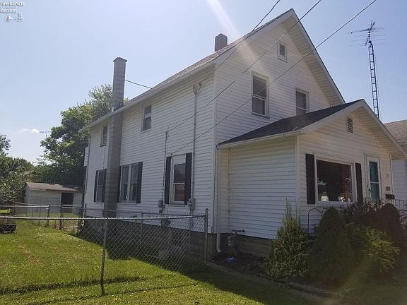 2nd image of 1313 Cherry St