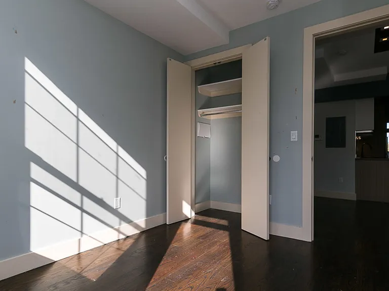 860 Macon St #5 — Photo 3