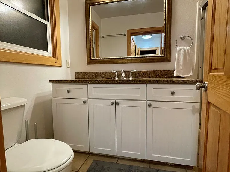 3067 Sacramento Ave — Photo 8