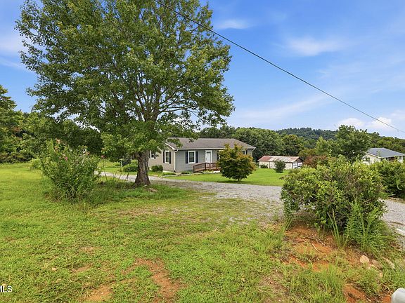 2nd image of 2060 Fishpond Rd