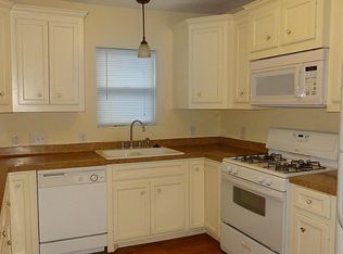 203 E 37th St, Houston, TX 77018