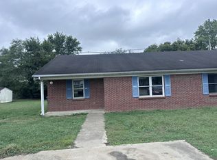 528 Hickory Rd, Lawrenceburg, KY 40342