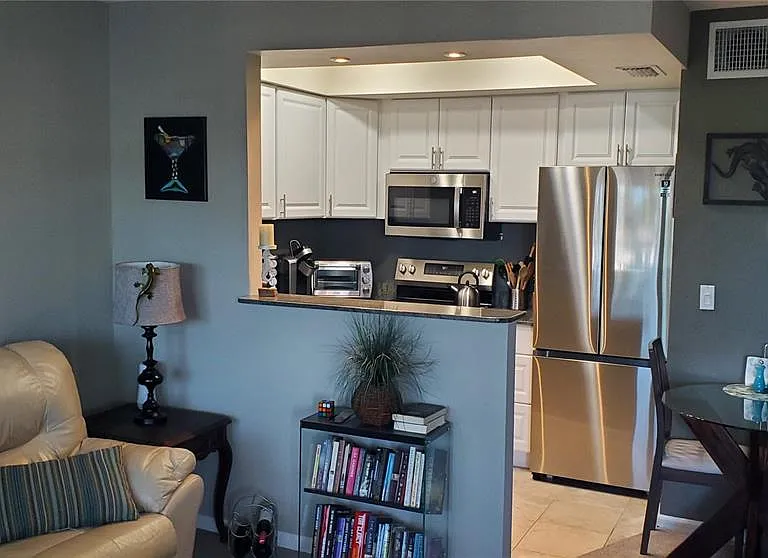680 71st Ave #12-A — Photo 11
