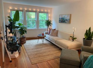 5319 N Virginia Ave APT 2N, Chicago, IL 60625